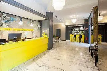 Otel Roma 3*