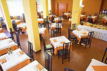 Otel Roma 3*