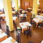 Hotel Roma 3*