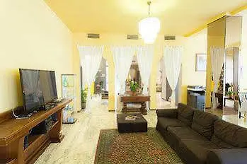 Hotel Roma 3*
